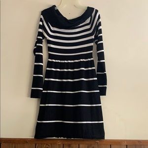 Sold!           White House Black Market Midi Dress